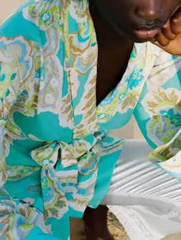 2021 Arcul De Imprimare Bluza Femei Cu Maneci Lungi Legat De Centura Vintage Bluze Largi Femeie Chic Butonul Wrap Top De Vară Albastru Încreți Tricou